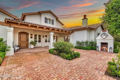 12 E Oakwood Hills, Chandler, AZ 85248 - Photo 1