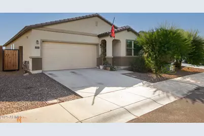 5731 W Encinas, Phoenix, AZ 85043 - Photo 1