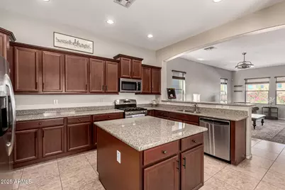 3914 E Constance Way, Phoenix, AZ 85042 - Photo 1
