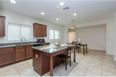 2315 W Kachina, Phoenix, AZ 85041 - Photo 1