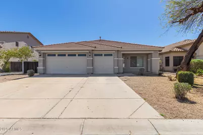 889 E Harold, San Tan Valley, AZ 85140 - Photo 1