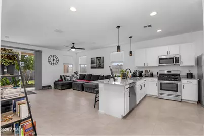 2445 W La Salle, Phoenix, AZ 85041 - Photo 1