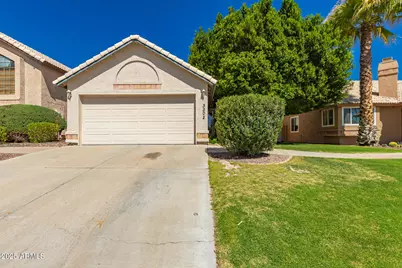 3302 E Hiddenview Drive, Phoenix, AZ 85048 - Photo 1