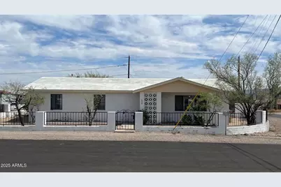 600 N Thompson, Ajo, AZ 85321 - Photo 1