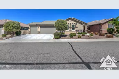 40640 W Pryor, Maricopa, AZ 85138 - Photo 1