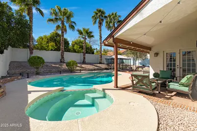 1401 E Paradise, Phoenix, AZ 85022 - Photo 1