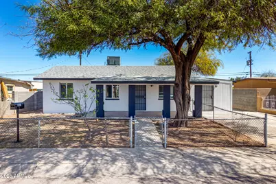 5021 S 37th, Phoenix, AZ 85041 - Photo 1