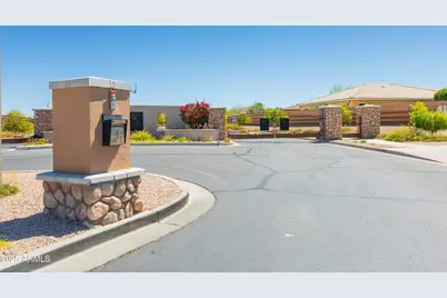 2712 E Palm, Mesa, AZ 85213 - Photo 1