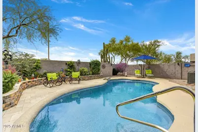 4623 E Lone Cactus, Phoenix, AZ 85050 - Photo 1