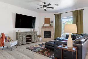 3131 E Legacy Dr, Phoenix, AZ 85042 - Photo 1