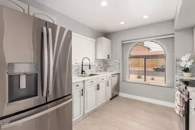 12012 N 76th, Peoria, AZ 85345 - Photo 1