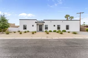 5036 N Scottsdale, Paradise Valley, AZ 85253 - Photo 1