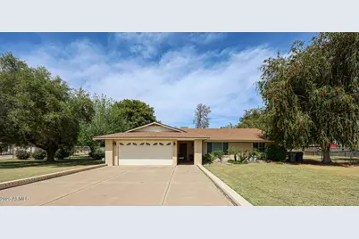 11402 W Winslow, Tolleson, AZ 85353 - Photo 1