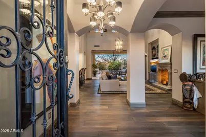 3980 E Sierra Vista, Paradise Valley, AZ 85253 - Photo 1