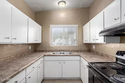 7113 N 68th, Glendale, AZ 85303 - Photo 1