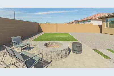 8272 N 170th Lane, Waddell, AZ 85355 - Photo 19