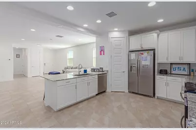 8272 N 170th Lane, Waddell, AZ 85355 - Photo 7