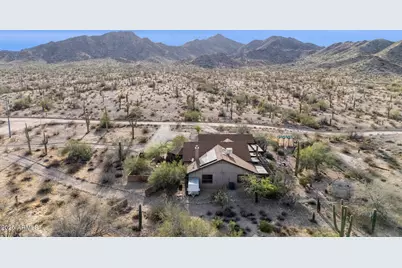 54322 W Dune Shadow Road, Maricopa, AZ 85139 - Photo 1