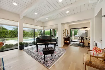 4436 E Camelback Road #37, Phoenix, AZ 85018 - Photo 1