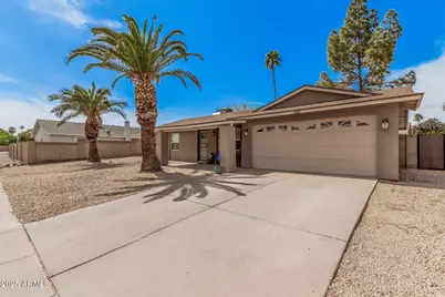 4445 E Coconino, Phoenix, AZ 85044 - Photo 1