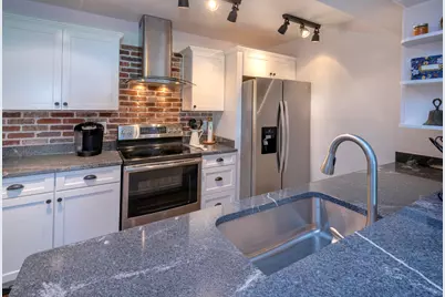 2146 W Isabella, Mesa, AZ 85202 - Photo 1