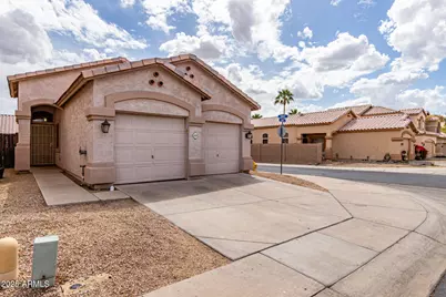 10057 E Capri, Mesa, AZ 85208 - Photo 1