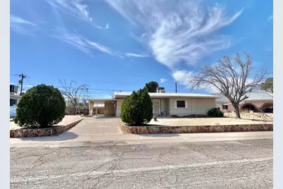 215 W Greenwich, Kearny, AZ 85137 - Photo 1