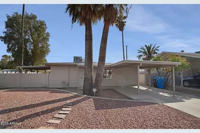 815 W Whitton, Phoenix, AZ 85013 - Photo 1