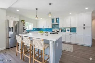 1849 E Watson Drive, Tempe, AZ 85283 - Photo 1