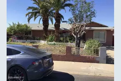 4024 N 76th, Phoenix, AZ 85033 - Photo 1