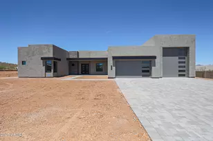 1250 E Smokehouse Trail, Phoenix, AZ 85085 - Photo 1