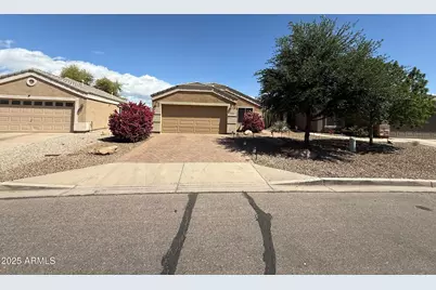 1094 E Maddison, San Tan Valley, AZ 85140 - Photo 1