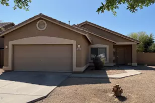 7404 S 15th, Phoenix, AZ 85041 - Photo 1
