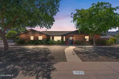 2885 E North, Phoenix, AZ 85028 - Photo 1