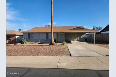 3922 W Surrey, Phoenix, AZ 85029 - Photo 1