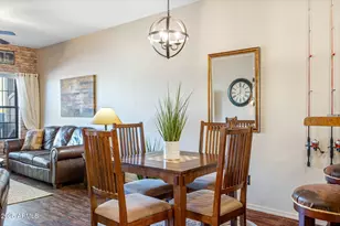 2407 Quarter Horse Trl, Overgaard, AZ 85933 - Photo 7