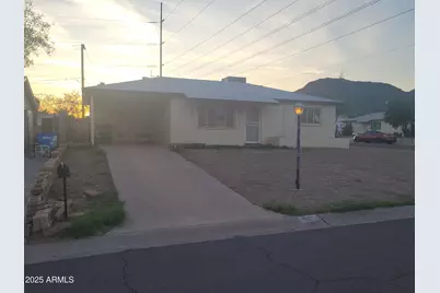 9846 N 10th, Phoenix, AZ 85020 - Photo 1