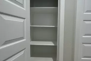 9933 W Ken Dr, Arizona City, AZ 85123 - Photo 31