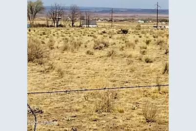 Tbd Parcel 004C Sec 30 T13N R28E -- #004C, Saint Johns, AZ 85936 - Photo 1