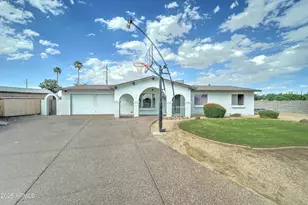 10016 N 39th, Phoenix, AZ 85051 - Photo 1