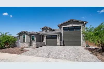 11032 W Buchanan, Avondale, AZ 85323 - Photo 1