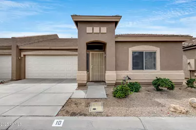 44 S Greenfield, Mesa, AZ 85206 - Photo 1