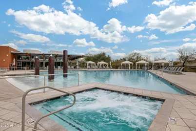 3983 E Cat Balue, Phoenix, AZ 85050 - Photo 1