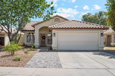 1661 E Tremaine Avenue, Gilbert, AZ 85234 - Photo 1