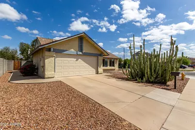 7302 W Meadowbrook Avenue, Phoenix, AZ 85033 - Photo 1