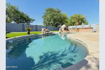 725 E Sheffield, Chandler, AZ 85225 - Photo 1