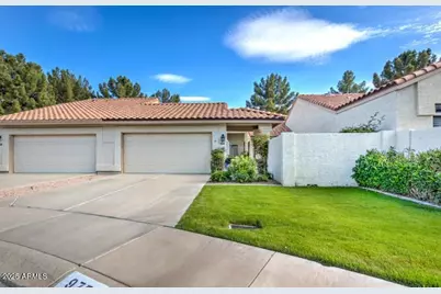 975 E Chilton, Tempe, AZ 85283 - Photo 1