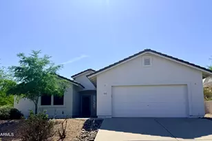 585 S Lincoln St, Wickenburg, AZ 85390 - Photo 1