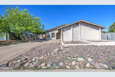 646 W Grove Circle, Mesa, AZ 85210 - Photo 1