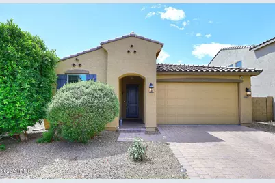 2425 E Beverly, Phoenix, AZ 85042 - Photo 1